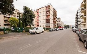 Exclusive Apartment In Eur Lake