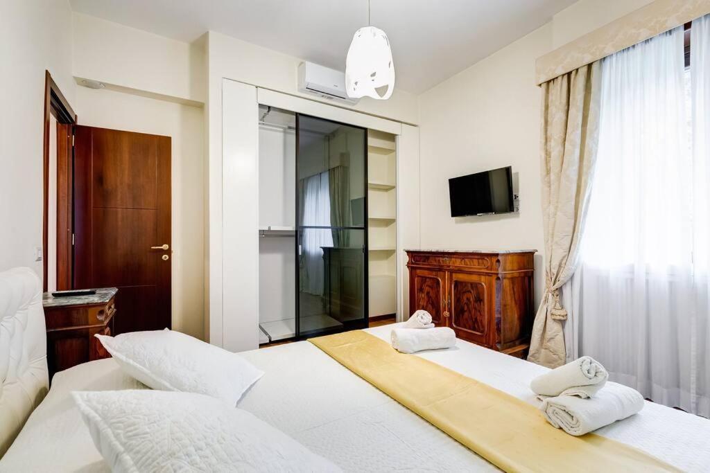 Exclusive Apartment In Eur Lake Rome Extérieur photo