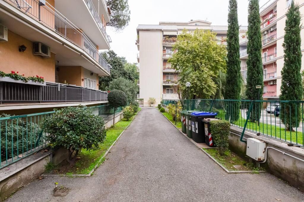 Exclusive Apartment In Eur Lake Rome Extérieur photo