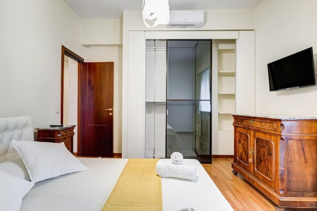Exclusive Apartment In Eur Lake Rome Extérieur photo
