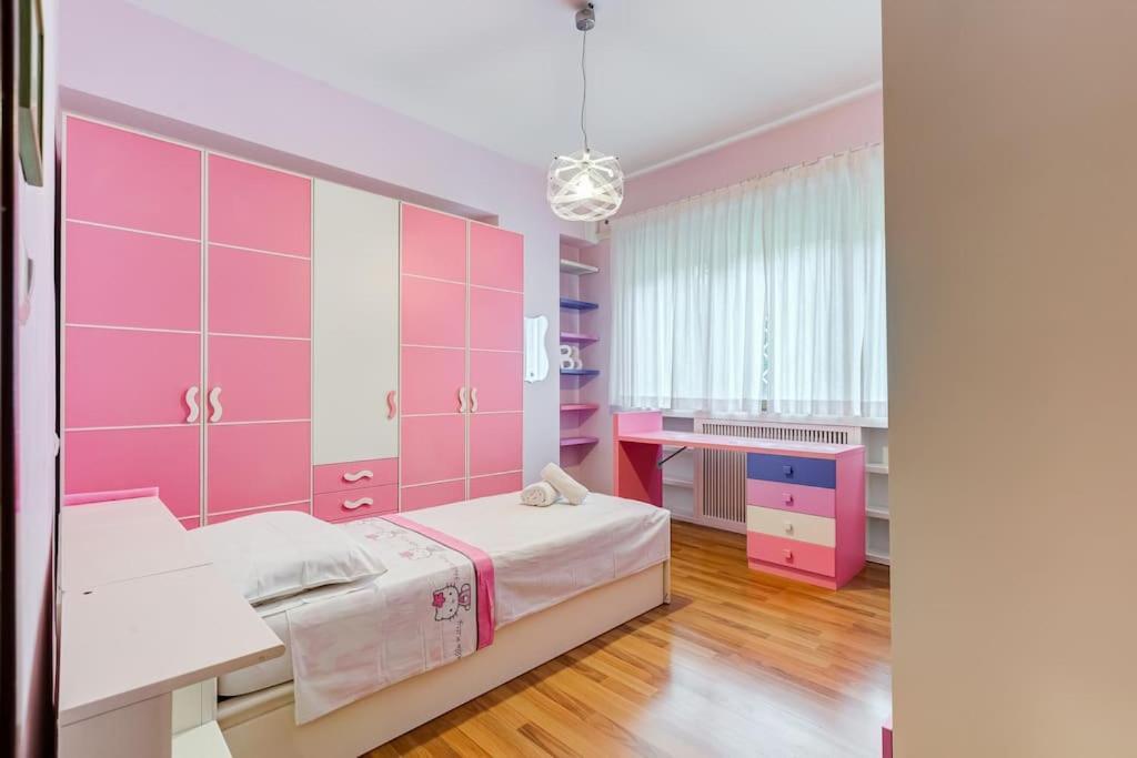 Exclusive Apartment In Eur Lake Rome Extérieur photo