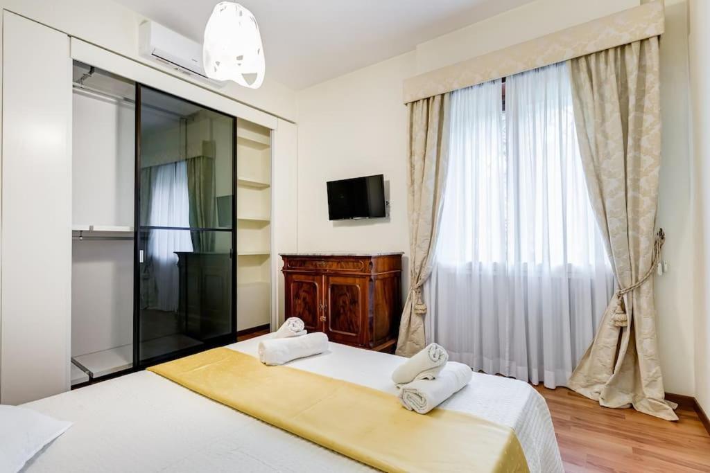 Exclusive Apartment In Eur Lake Rome Extérieur photo