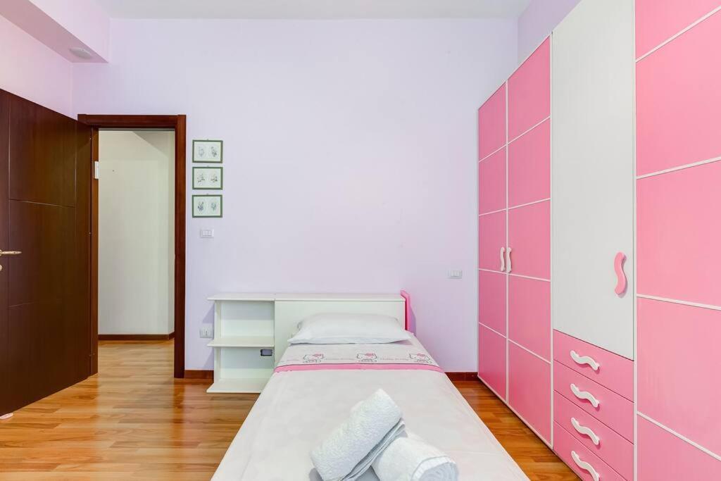 Exclusive Apartment In Eur Lake Rome Extérieur photo