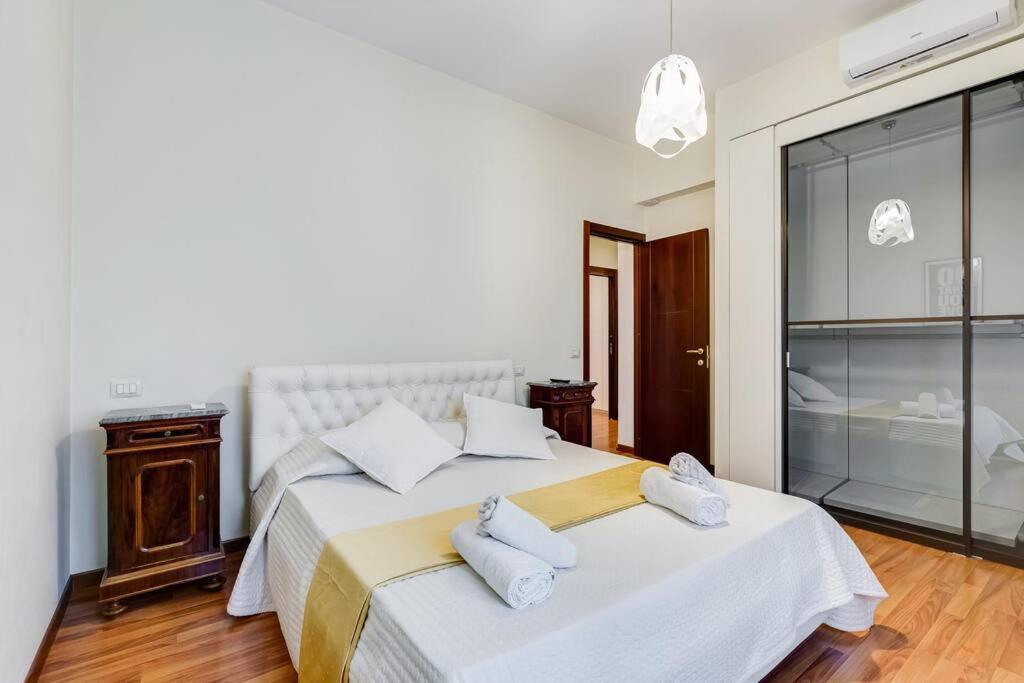Exclusive Apartment In Eur Lake Rome Extérieur photo
