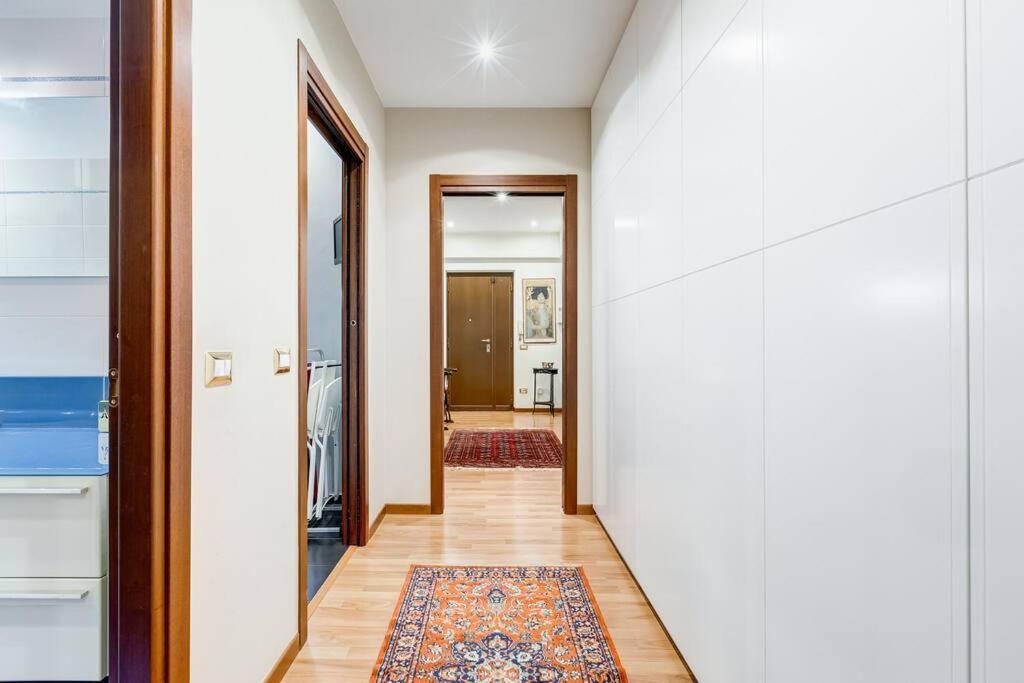 Exclusive Apartment In Eur Lake Rome Extérieur photo