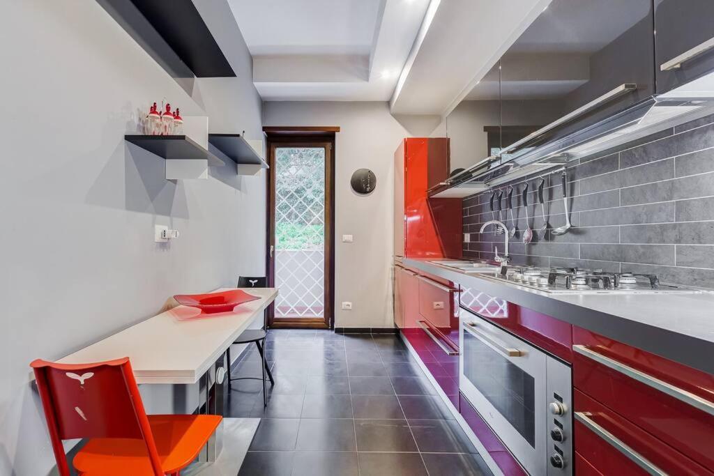 Exclusive Apartment In Eur Lake Rome Extérieur photo